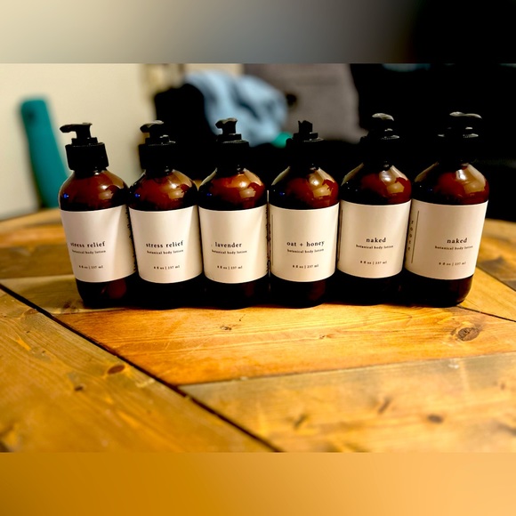 Botanical vegan lotion never opened- price per bottle. My personal favorite! ♥️ - Picture 1 of 10